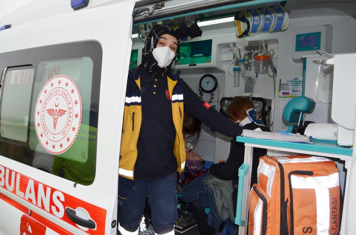 Aksaray'da sürücü uyudu: Otomobil tarlaya uçtu