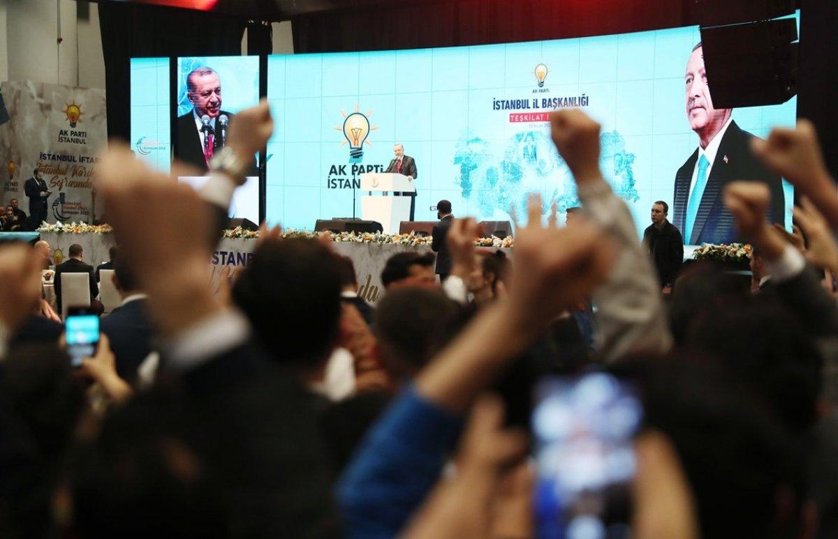 Cumhurbaşkanı Erdoğan AK Partililerle iftarda bir araya geldi