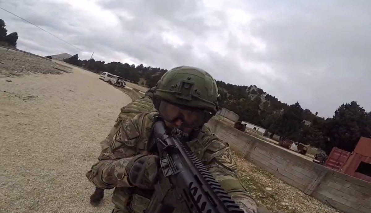 MSB: Kahraman komandolarımız her daim görevinin başında