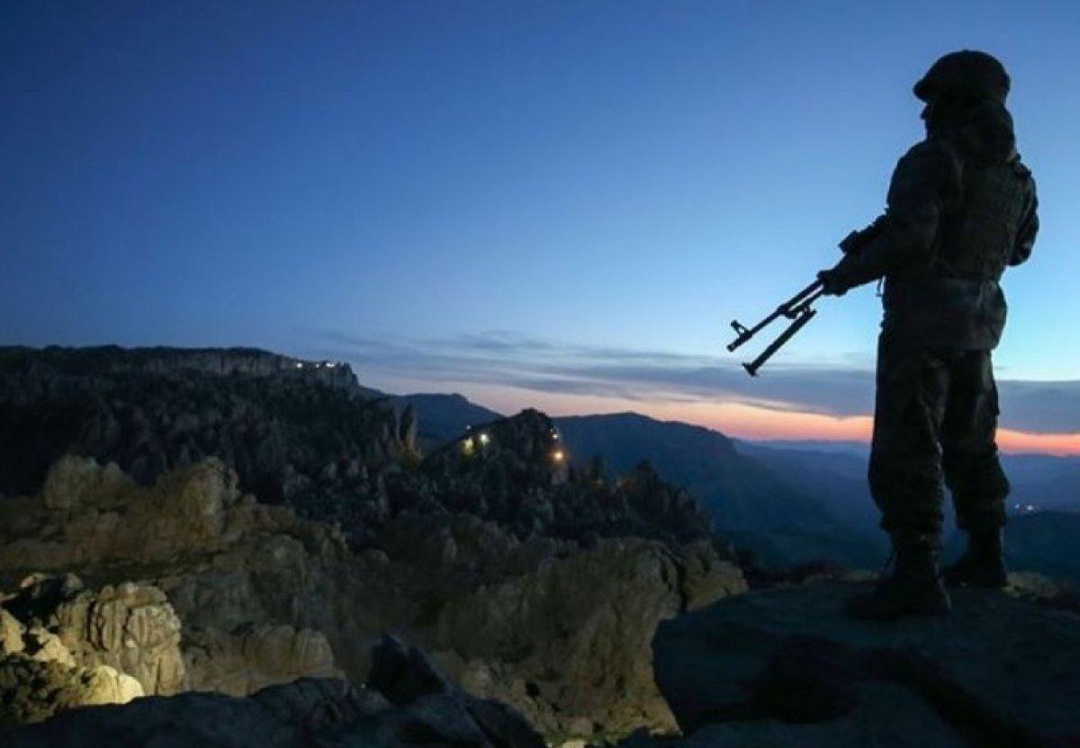 İçişleri Bakanlığı: 2 PKK'lı daha teslim oldu