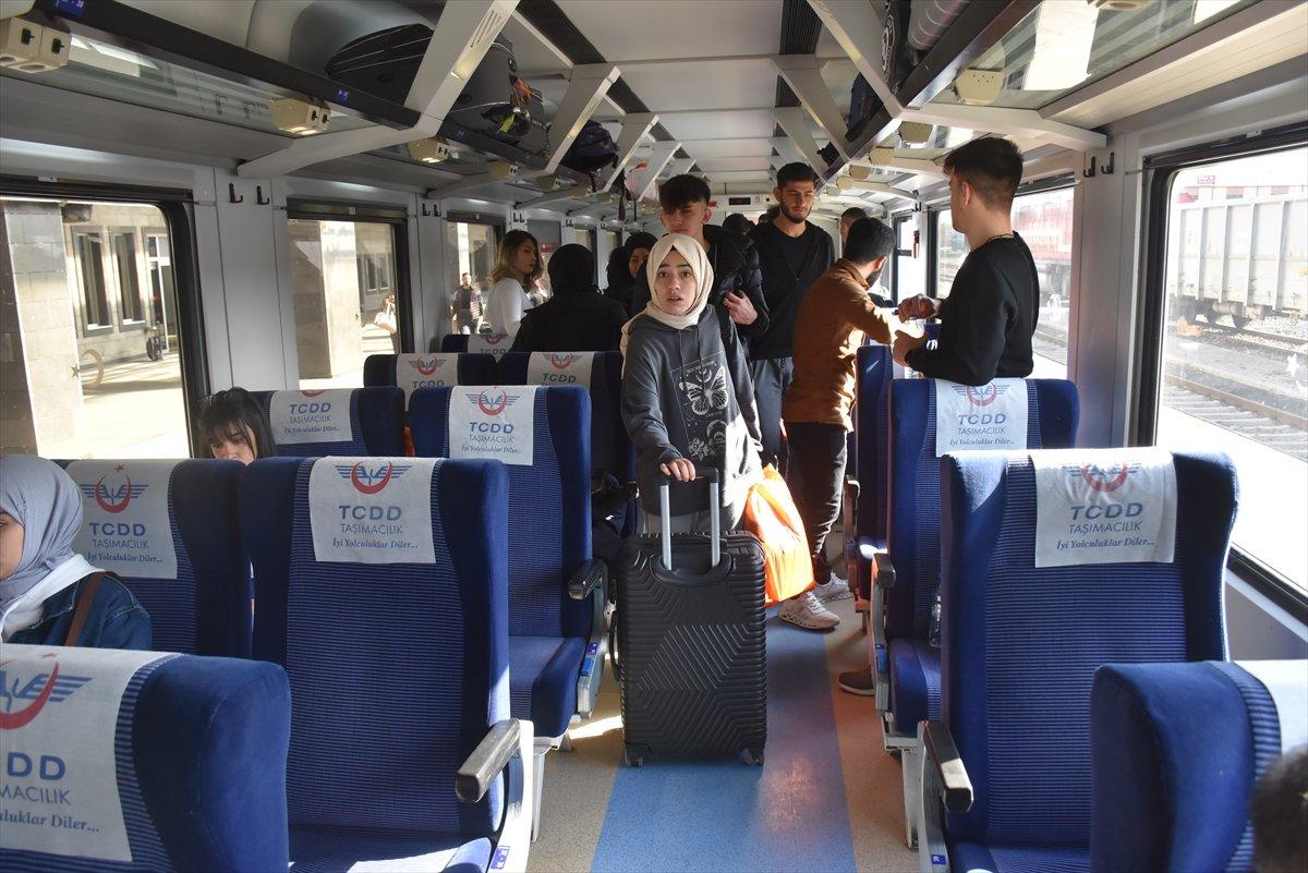 Pahalı biletler, Doğu Ekspresi'ne ilgiyi artırdı