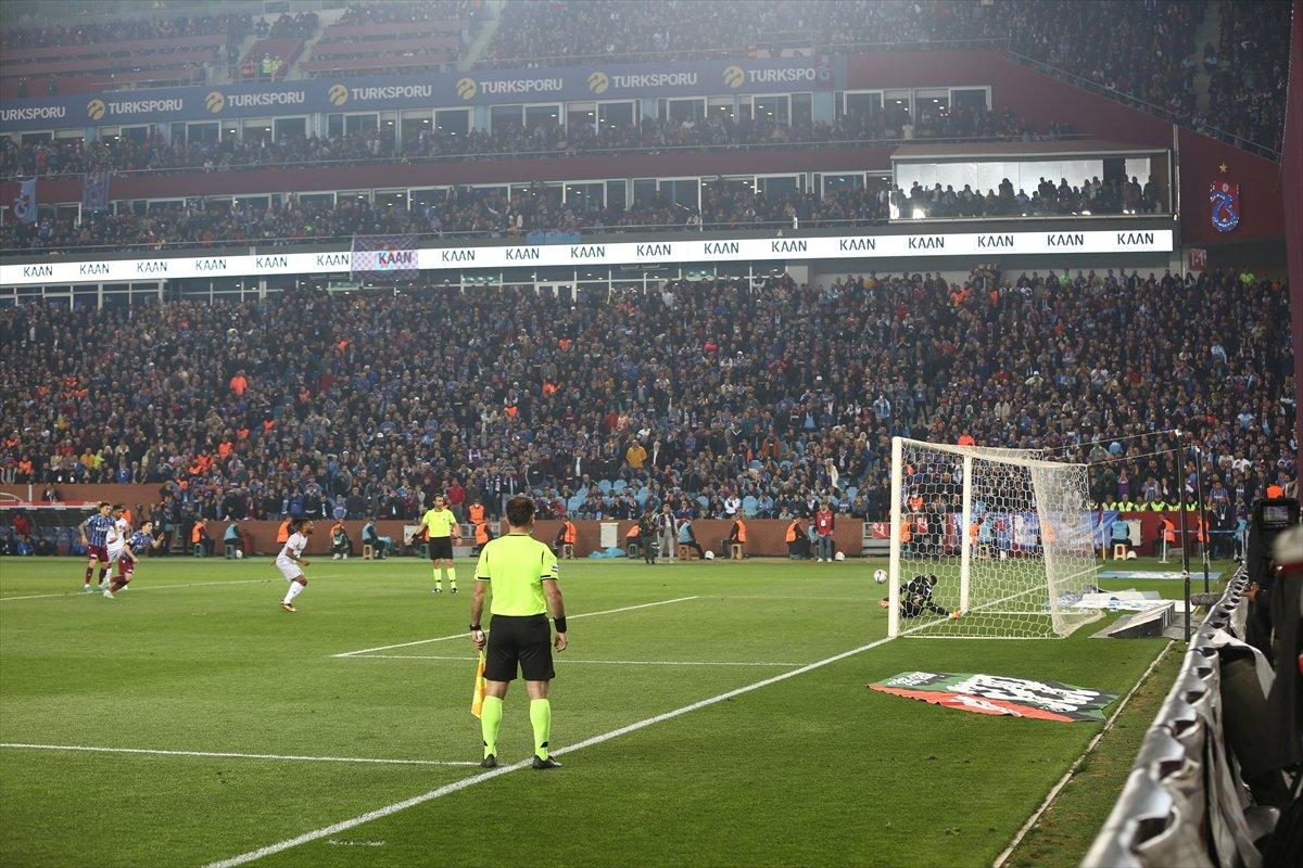 2021-2022 sezonu şampiyonu Trabzonspor