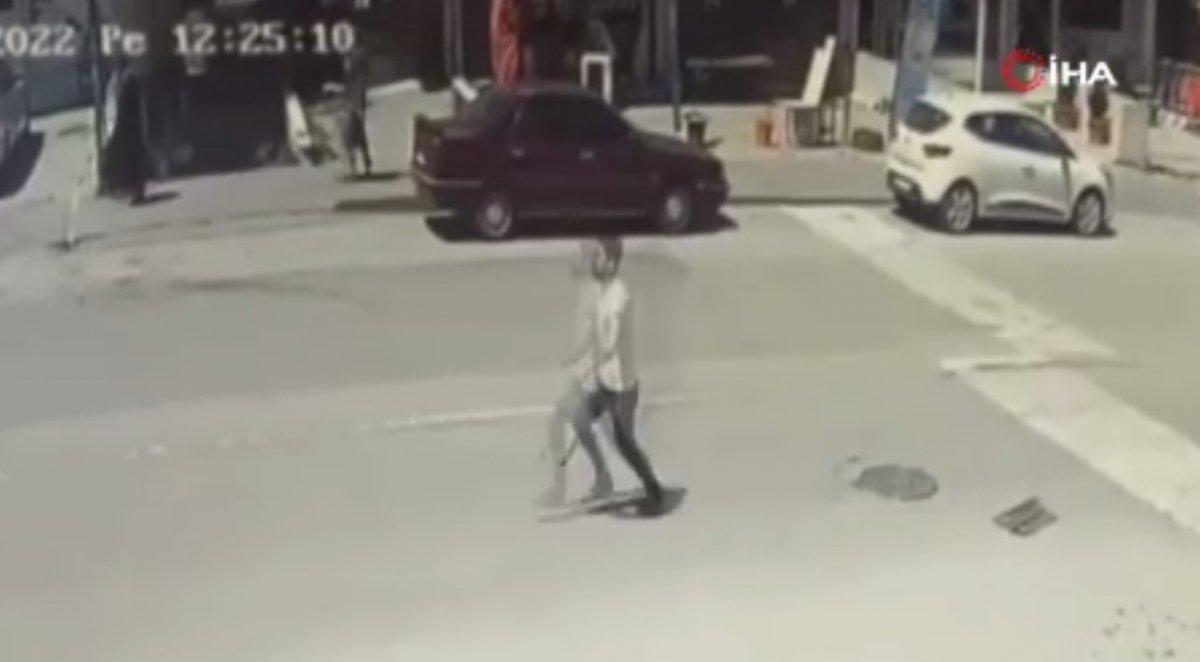 Ankara’da taciz iddiası: Araca sopa ile saldırdı