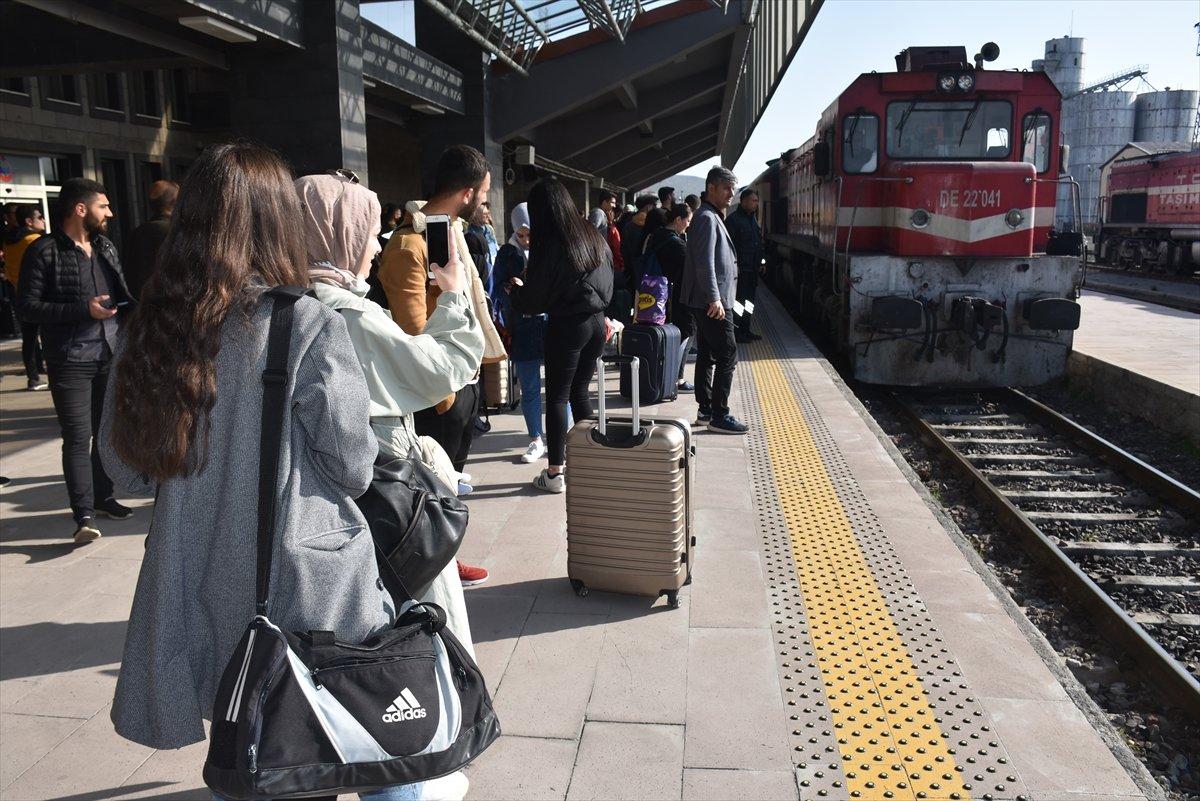 Pahalı biletler, Doğu Ekspresi'ne ilgiyi artırdı