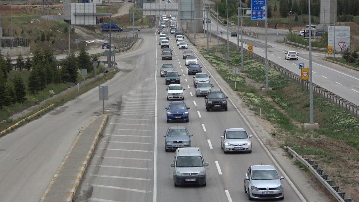 Yollarda bayram yoğunluğu