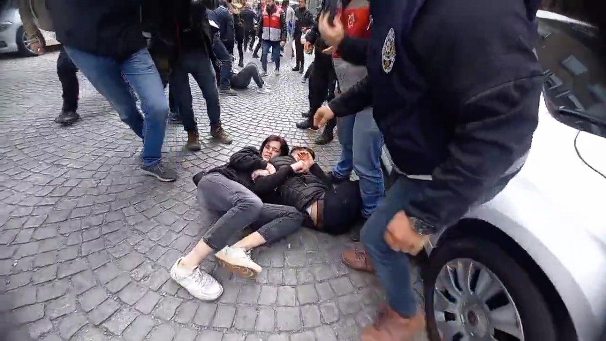 1 Mayıs kutlamalarında Taksim'e yürümek isteyen grupla polis arasında arbede