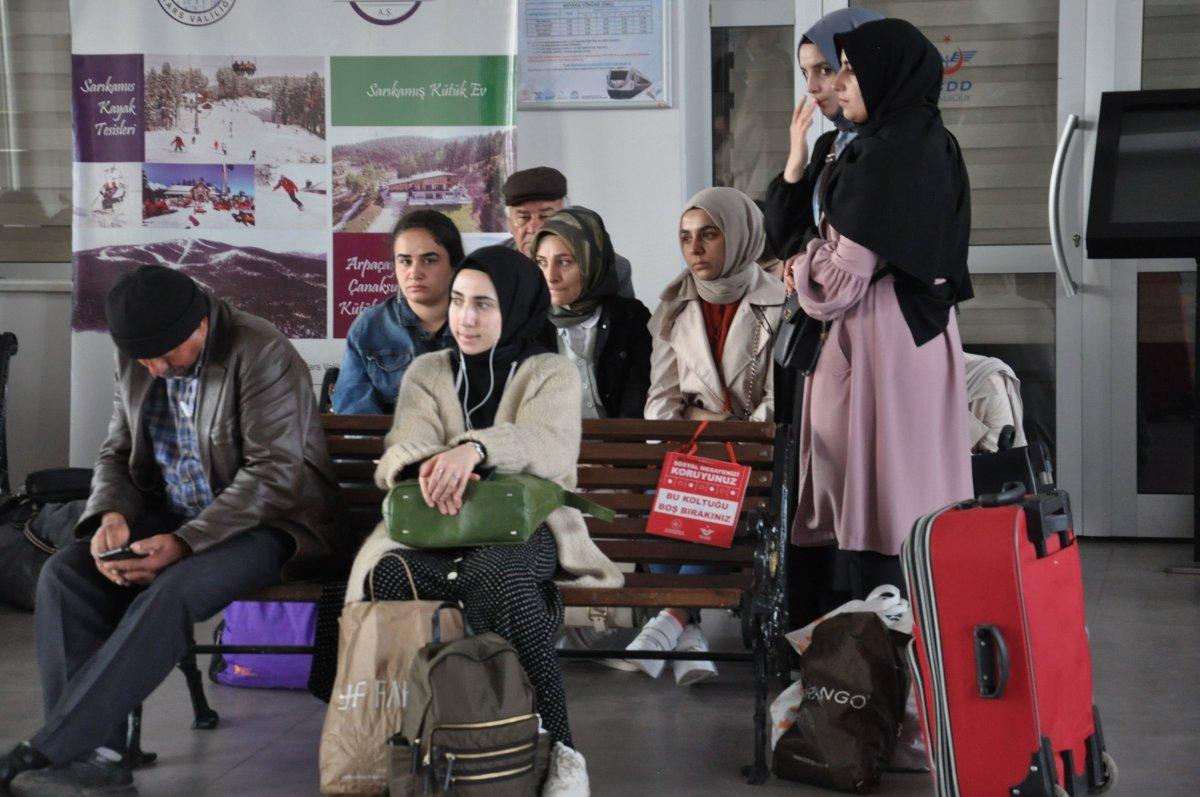 Doğu Ekspresi'nde Ramazan Bayramı yoğunluğu yaşanıyor