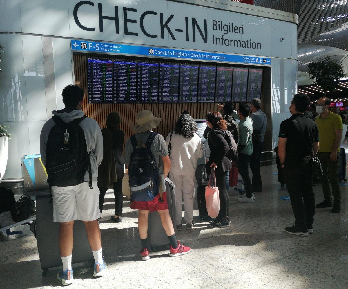 Bayram öncesi tatilcilerden hava ulaşımına yoğun ilgi