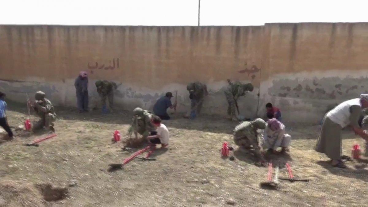 Mehmetçik, Barış Pınarı bölgesinde desteklerine devam ediyor