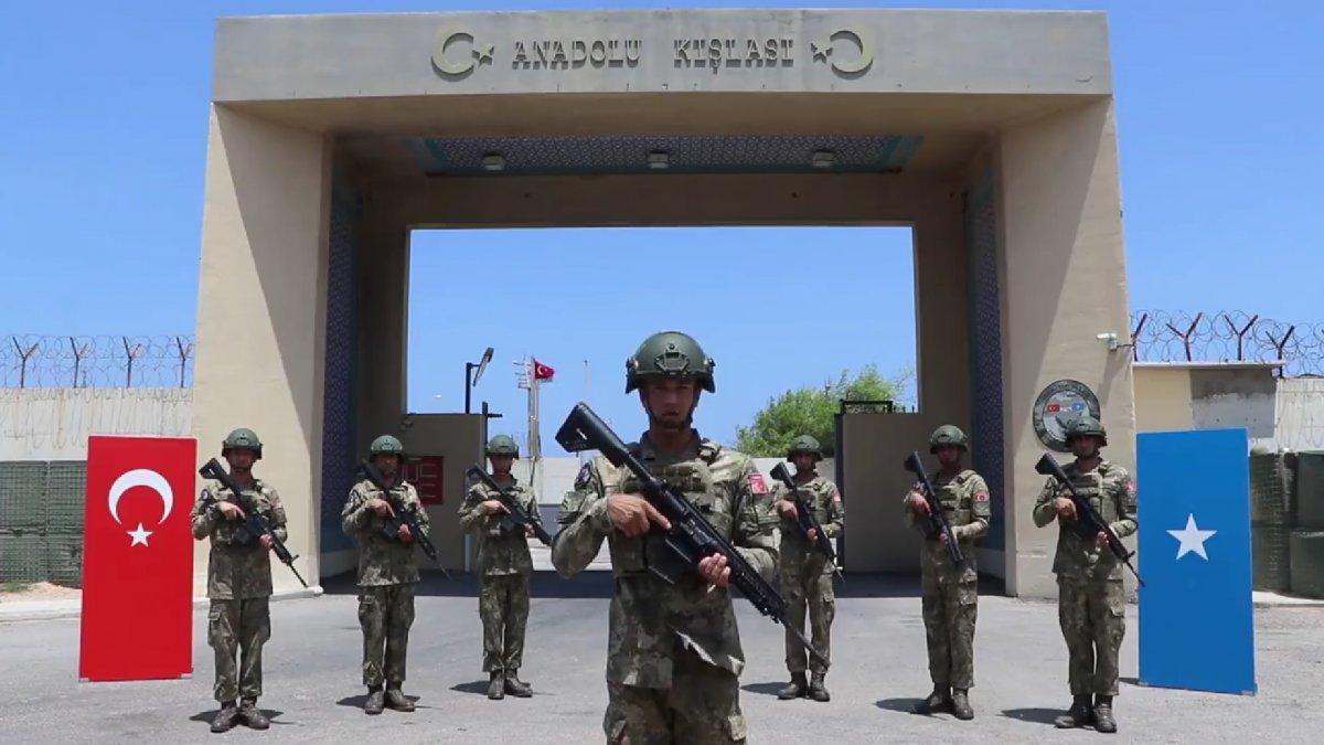 MSB’den bayram paylaşımı: Bayram, al bayrağın altında güzel