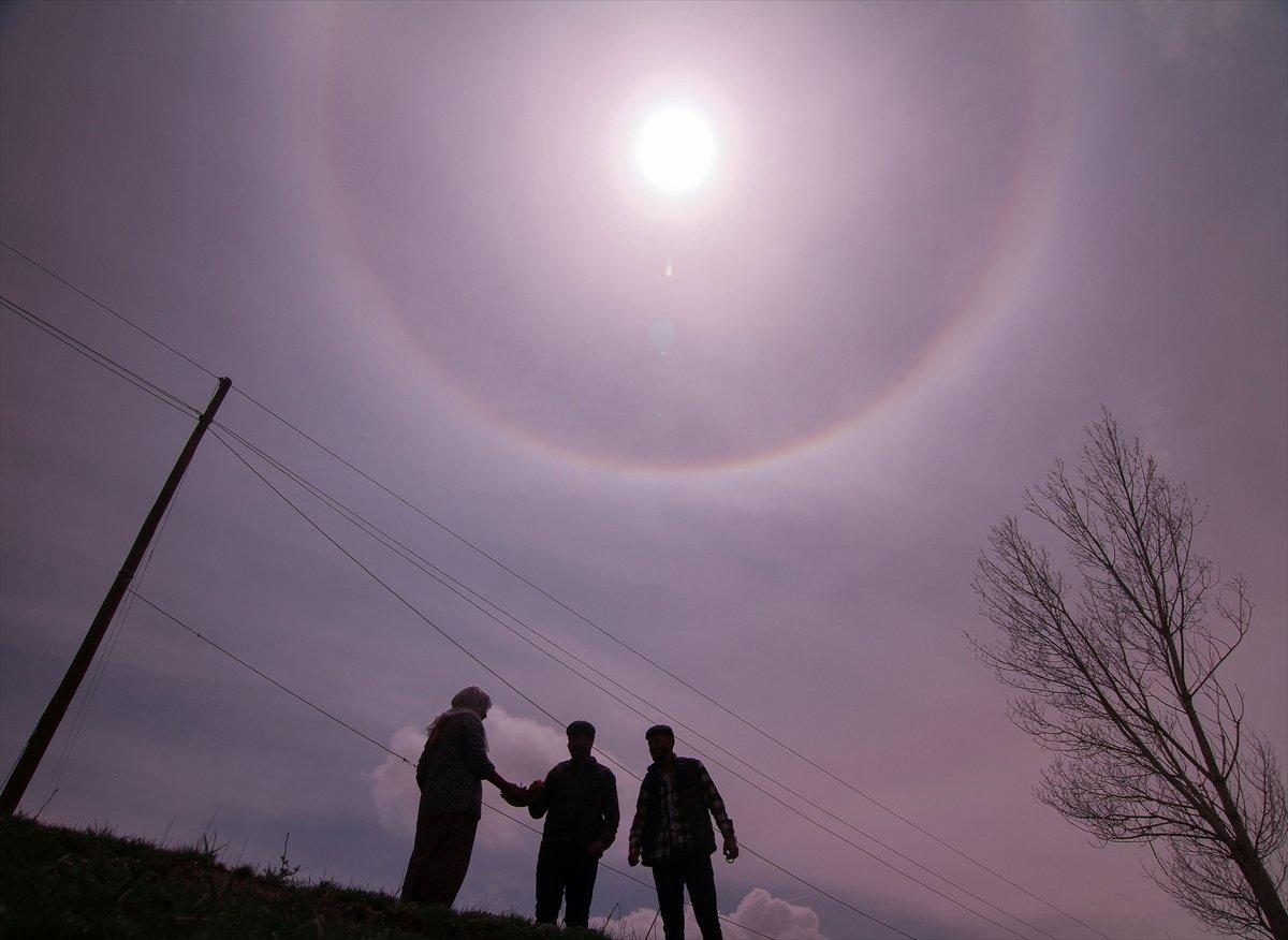 Van semalarında oluşan hale görüntülendi