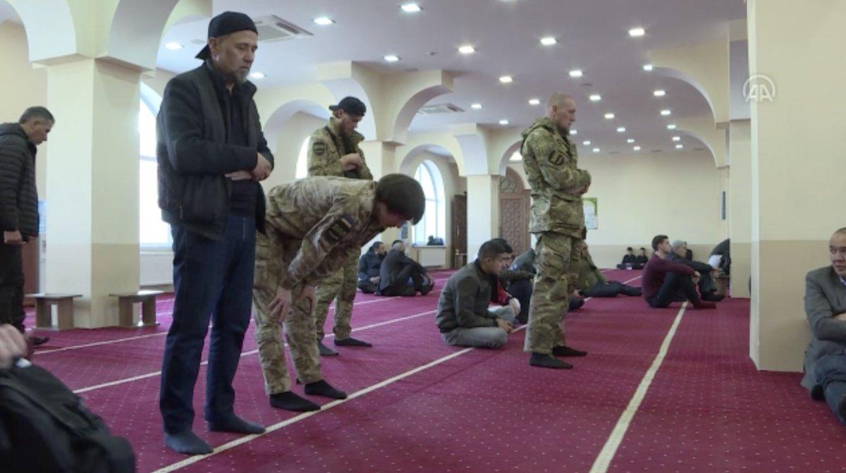 Ukrayna'da savaşın gölgesinde Ramazan Bayramı