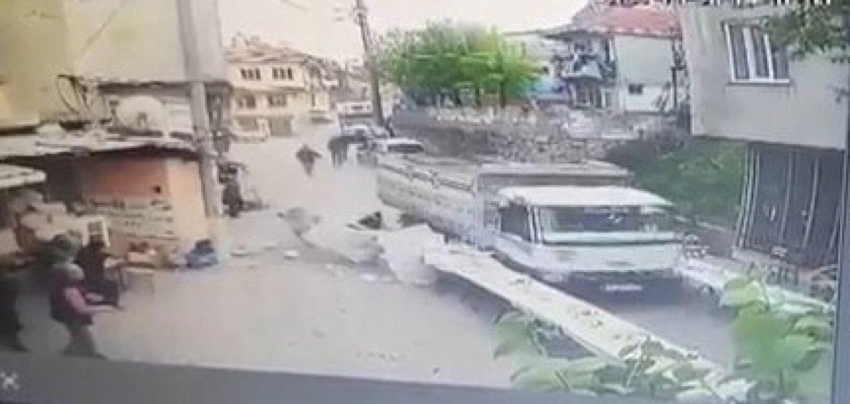 Balıkesir'deki korkunç kazalar kamerada