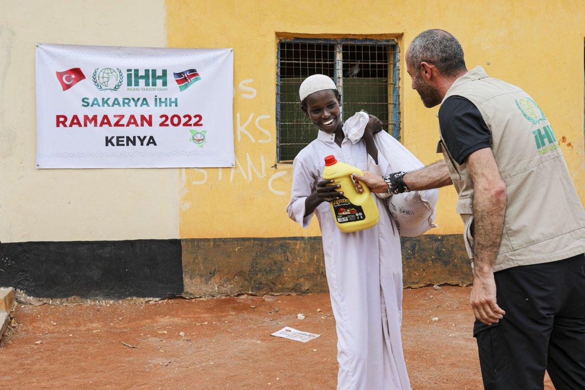 İHH, Ramazan’da 2 milyon 726 bin kişiye ulaştı