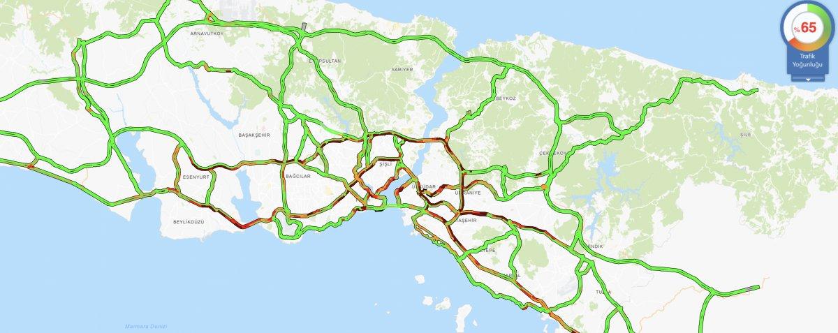 İstanbul'da trafik yoğunluğu yüzde 65'e yükseldi