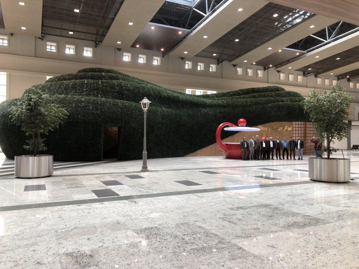 Adil Karaismailoğlu, Rize-Artvin Havalimanı'nı inceledi