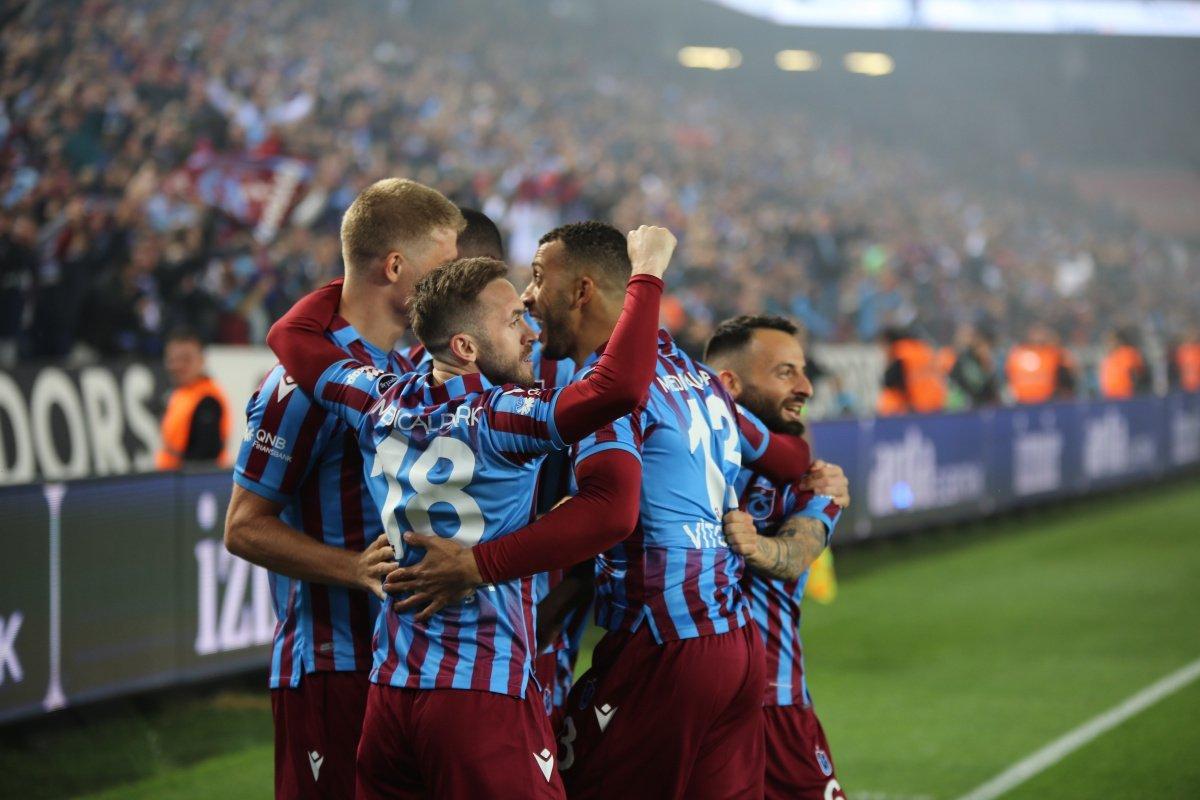 Trabzonspor'dan futbolculara şampiyonluk primi