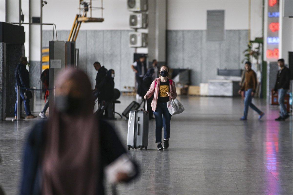 Bayram dönüşleri, AŞTİ'de hareketliliğe neden oldu