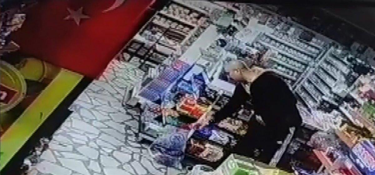 İstanbul'da markette unuttuğu bayramlıkları çalındı