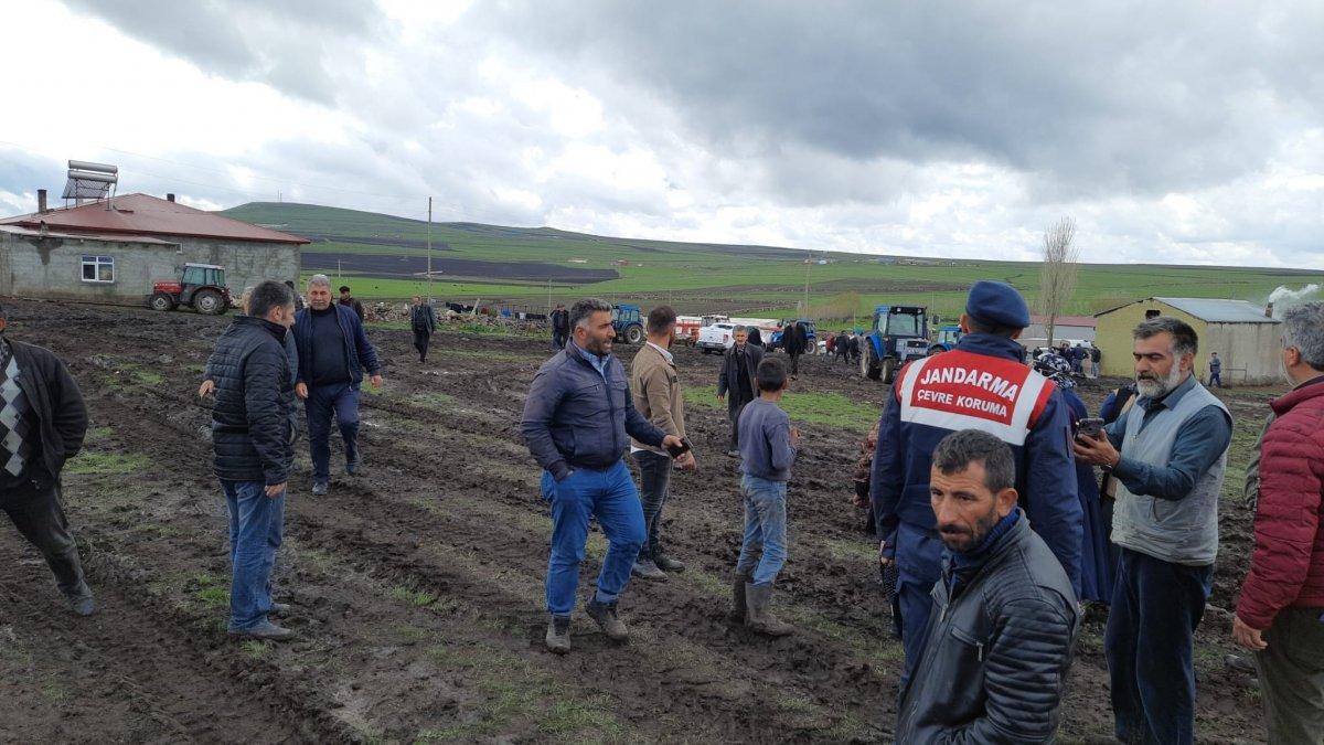 Kars'ta kaybolan çocuk 4 gün sonra kayanın dibinde bulundu