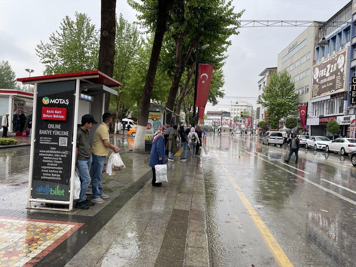 Malatya'da şiddetli sağanak etkili oldu