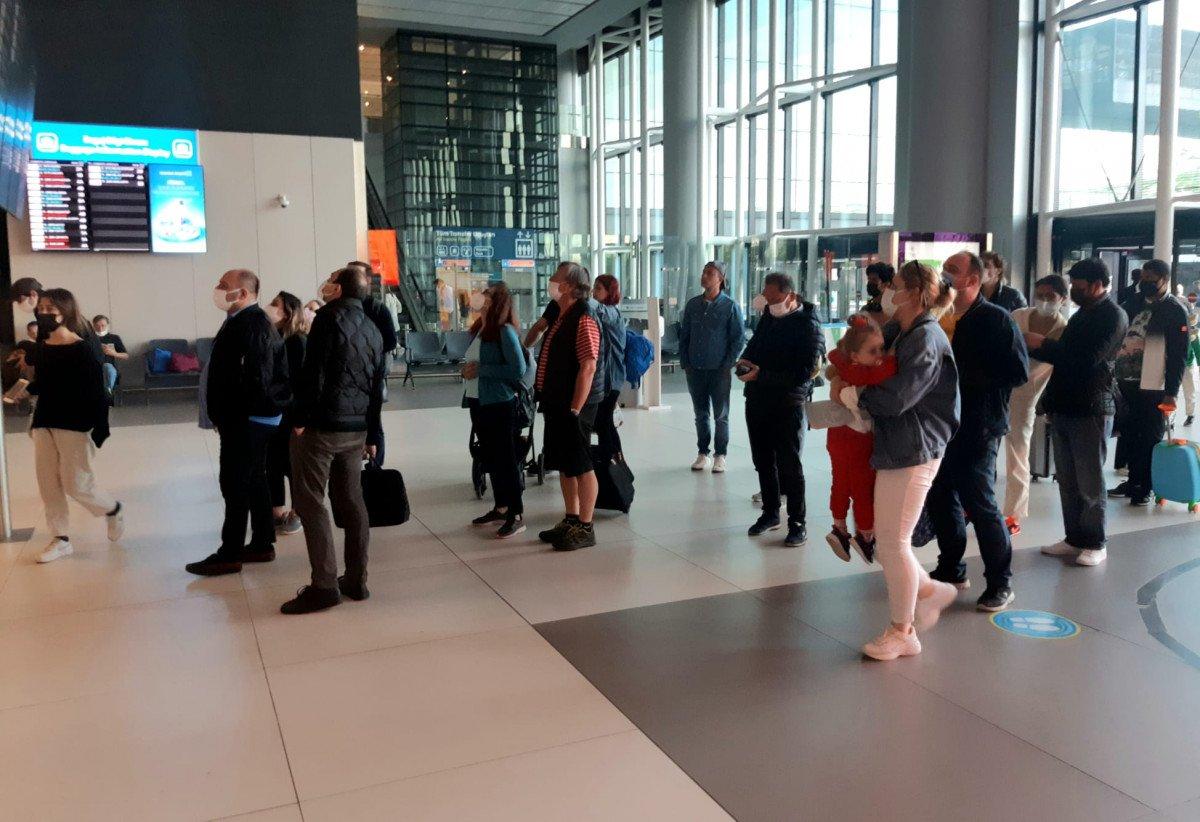 İstanbul Havalimanı'nda tatilcilerin dönüş yoğunluğu