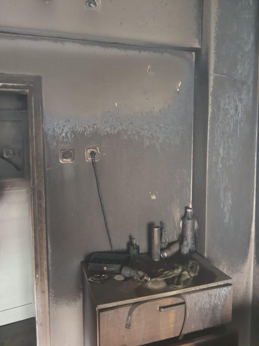 Kocaeli'de, evdeki yangının bilgisayardan çıktığı değerlendirildi