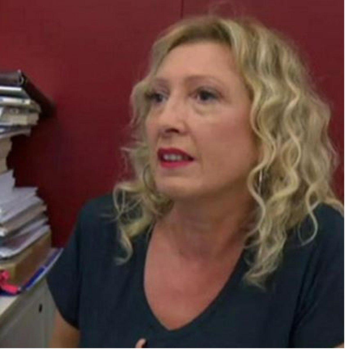 Gazeteci Mine Özbek'ten Hayatın Arenası kitabı