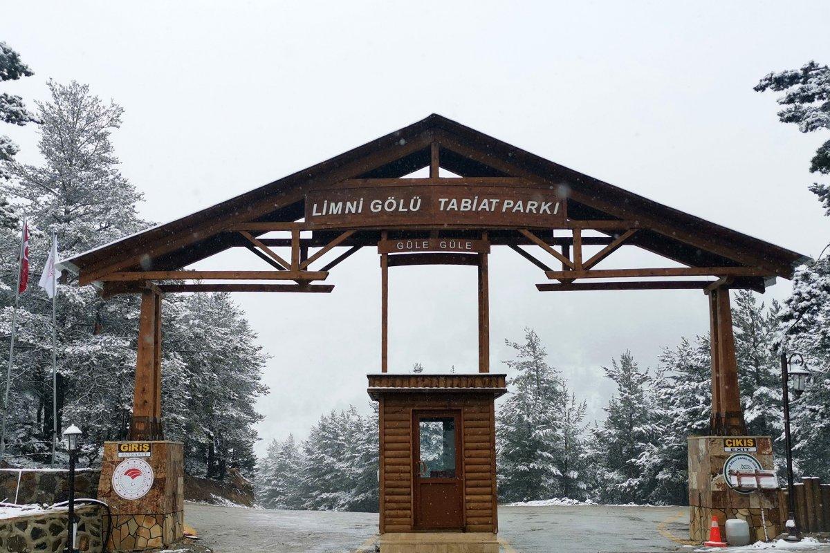 Gümüşhane'ye mayıs ayında kar yağdı