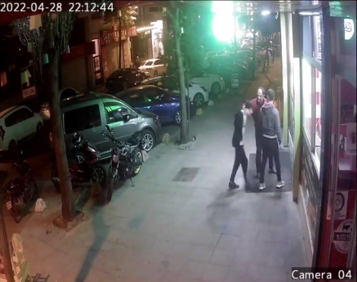 Şişli'de, çiğ köftecide çocukları darbedip depoya kilitlediler