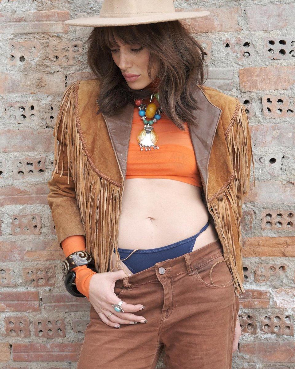 Bestemsu Özdemir ip bikinisini paylaştı