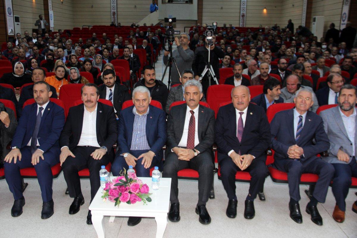 Binali Yıldırım'ın güldüren 'aksakallı' hikayesi