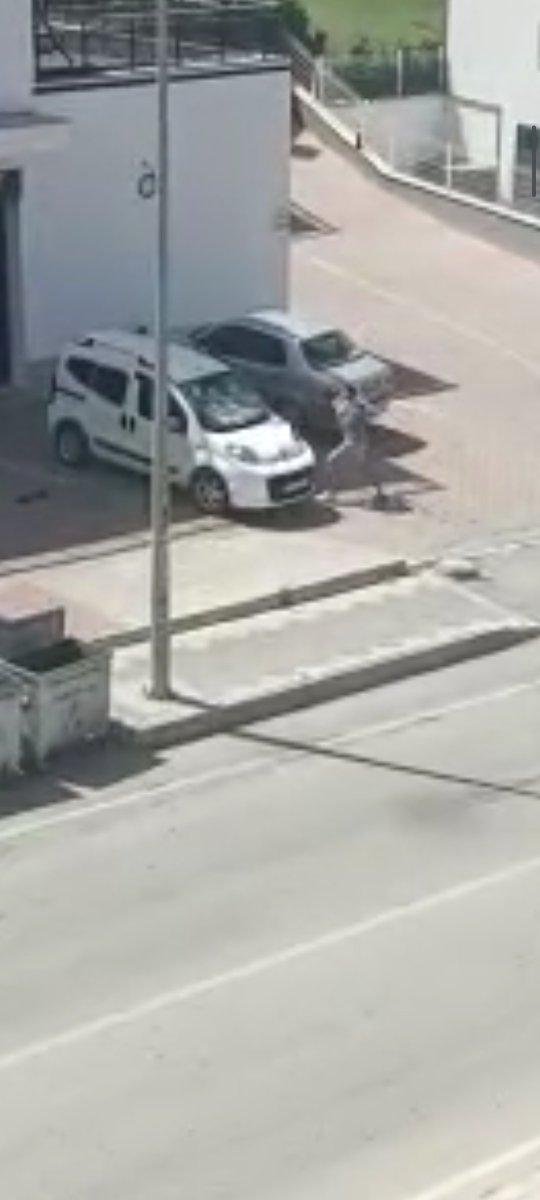 Kuşadası’nda spor salonu sahibi ile müşteriler arasında kavga