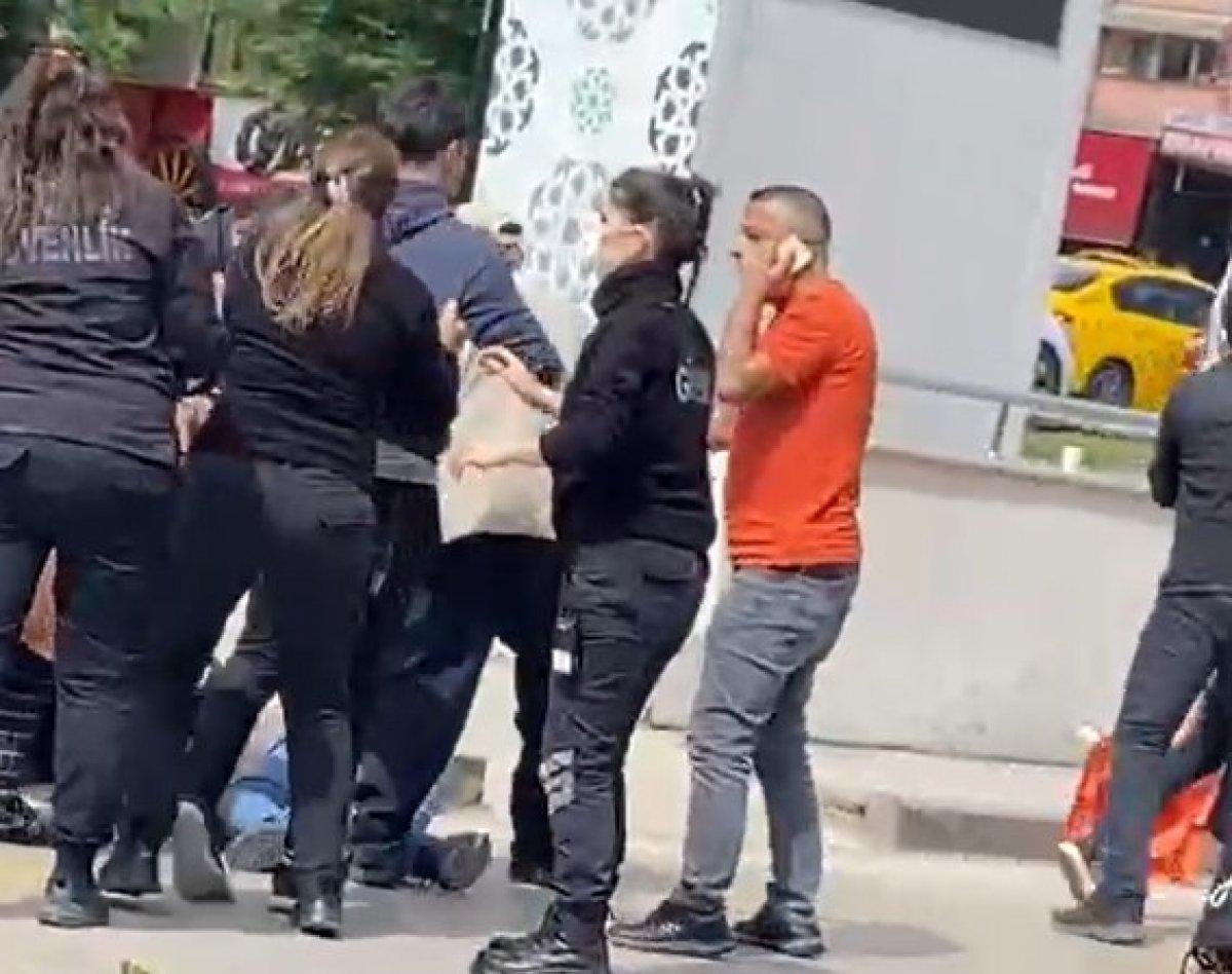 Kocaeli'de hastanedeki kuzenler birbirine girdi