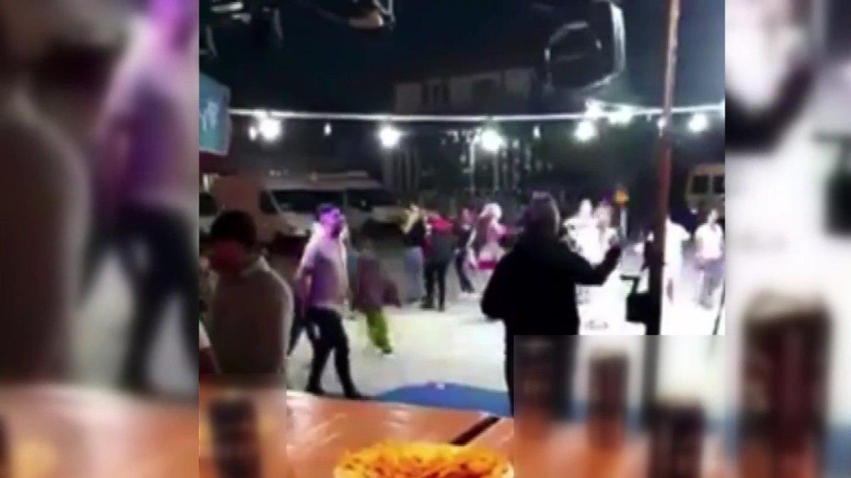 Denizli'de sokak düğününde silahlar patladı