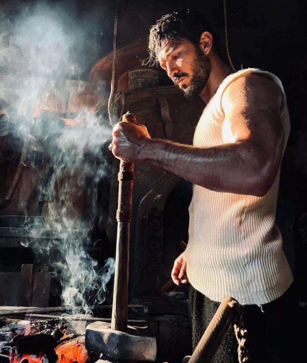 Kaan Yıldırım'ın kaslı hali dikkati çekti