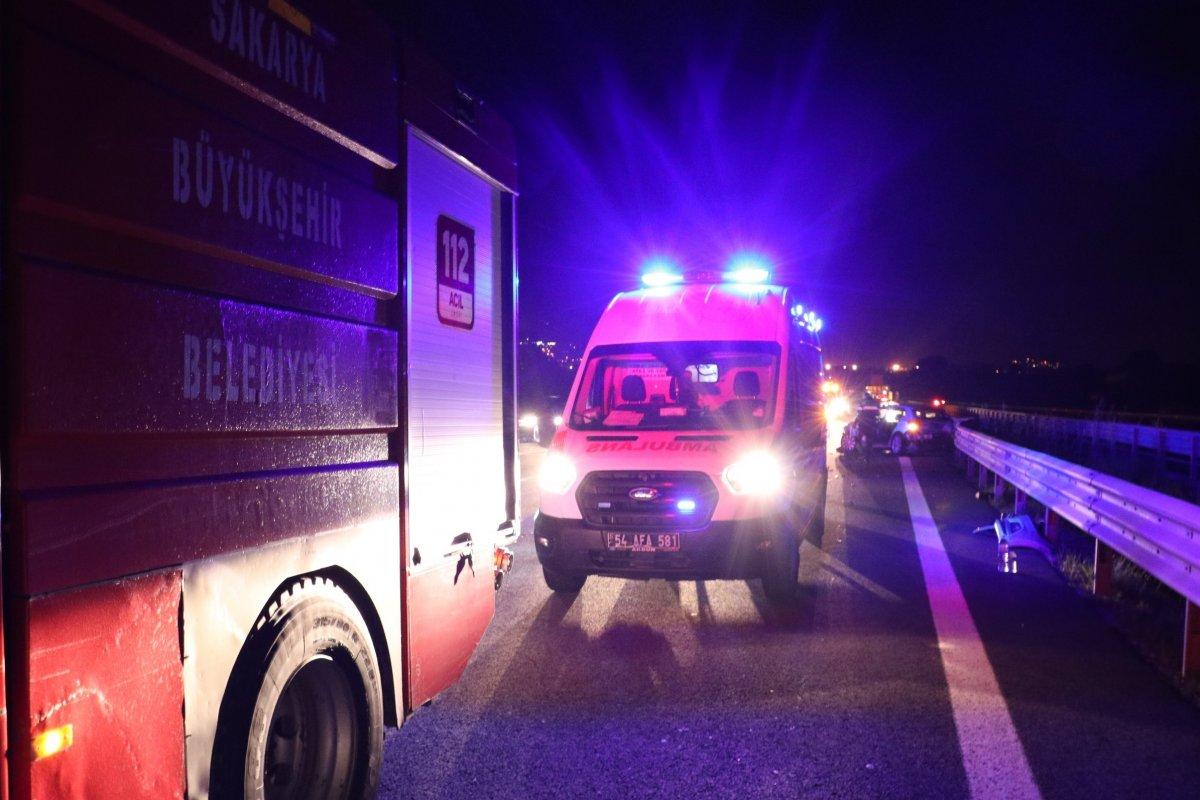 Kuzey Marmara Otoyolu'nda kaza:  5 yaralı