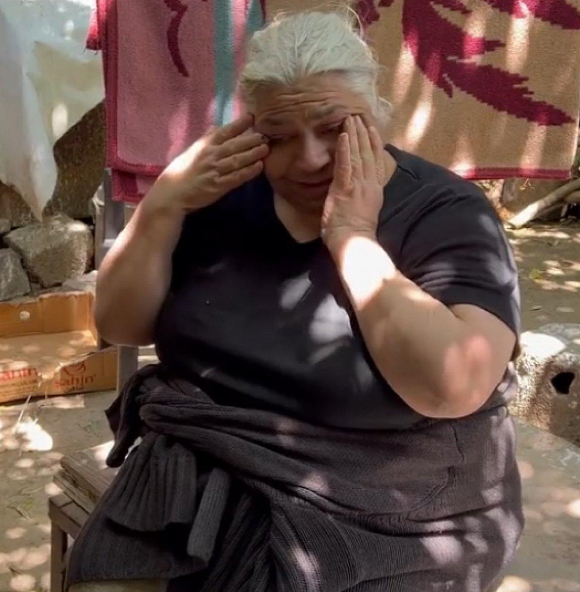 Adana'da hiç kimsesi olmayan kadına Anneler Günü'nde ziyaretçi akını