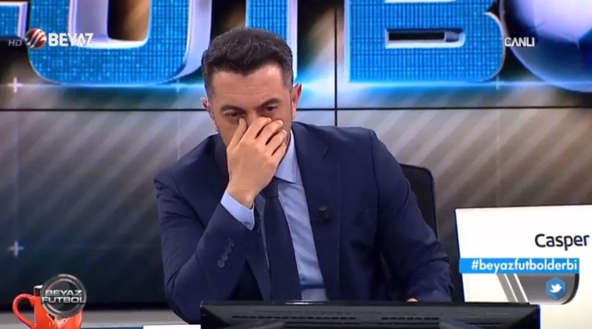 Ahmet Çakar canlı yayında sinek yedi