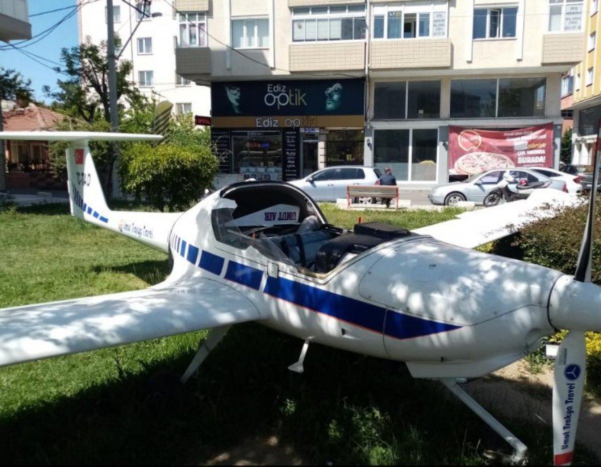 Tekirdağ'da tanıtım amaçlı meydana konulan uçak tahrip edildi