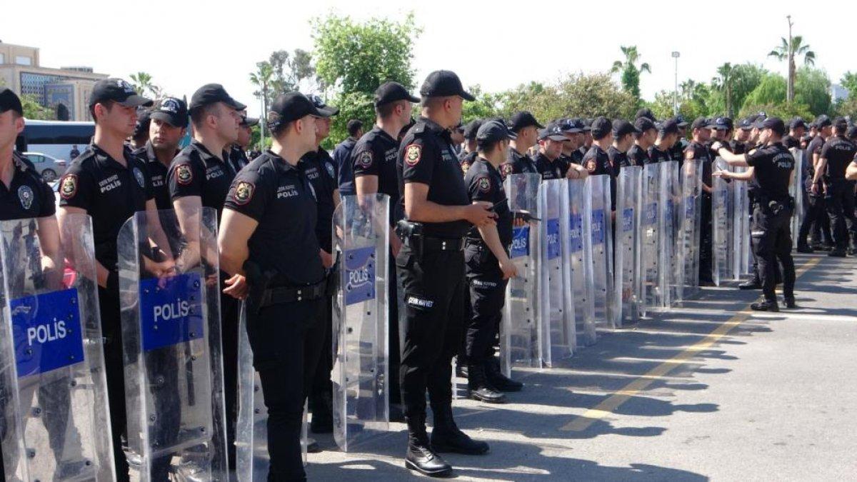 Alparslan Kuytul gözaltına alındı