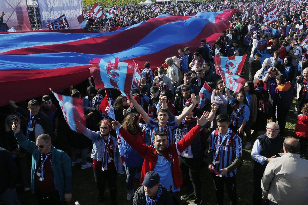 Trabzonspor'dan Yenikapı'da muhteşem kutlama