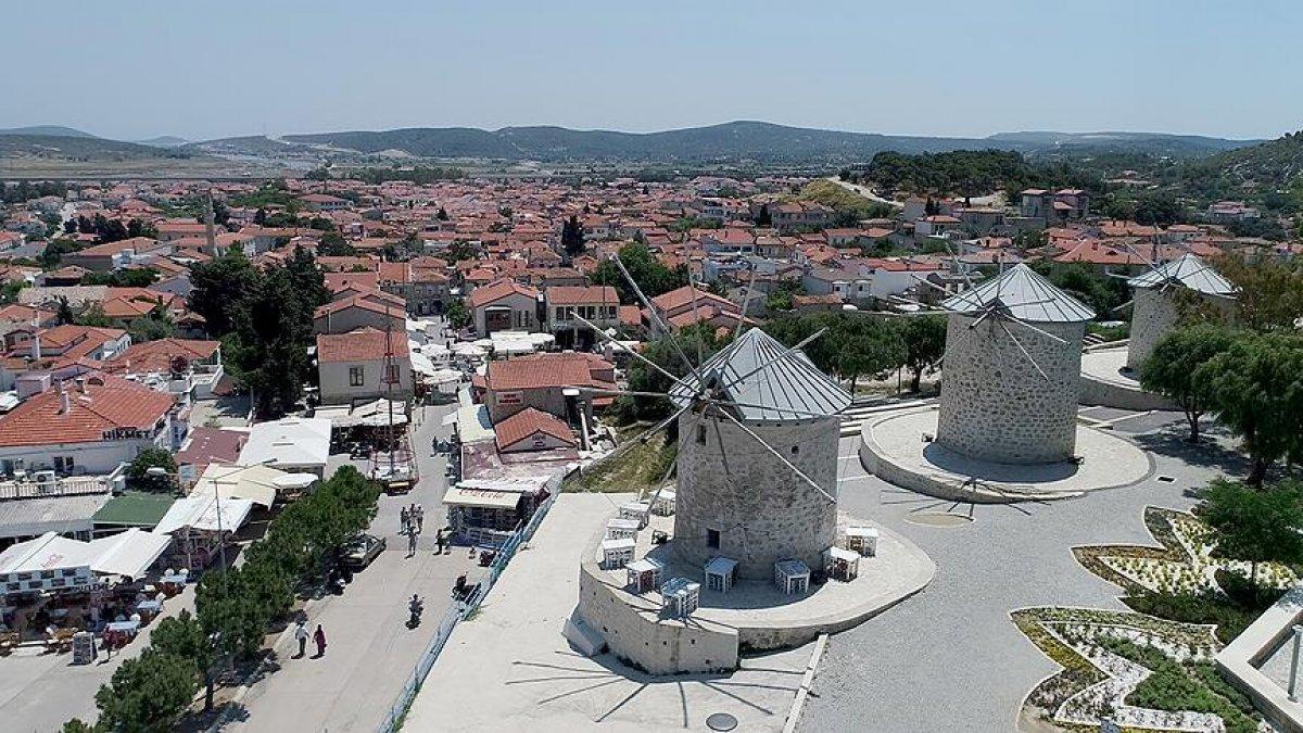 Alaçatı'da 128 dönümlük arazi satışa çıktı