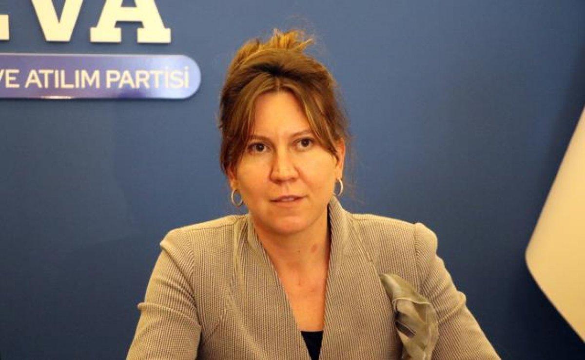 Deva Partisi'nin Dışişleri Başkanı Yasemin Bilgel, istifa etti