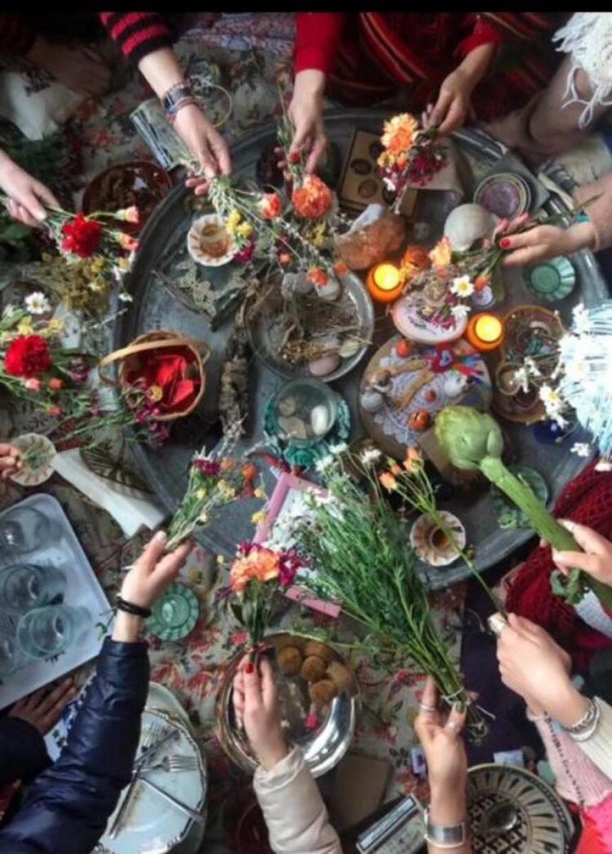 Demet Evgar'ın anneliğe geçiş kutlaması