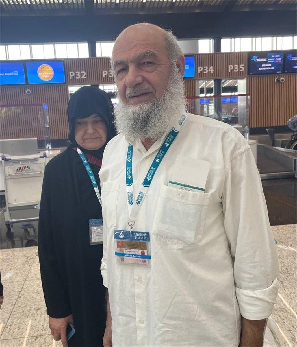 2 yıl aradan sonra ilk kafile umreye gitti