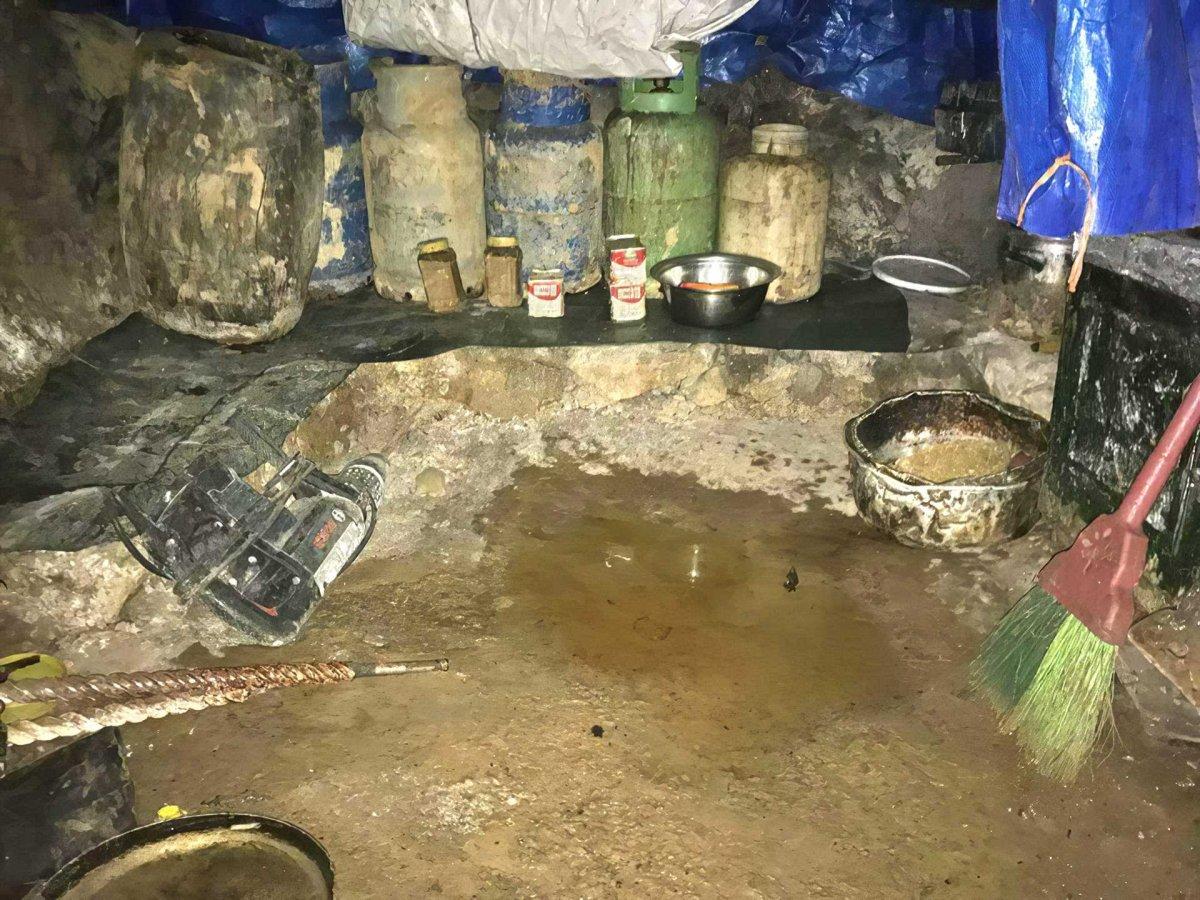 Irak'ın kuzeyinde, PKK'ya ait çok sayıda silah ve mühimmat ele geçirildi