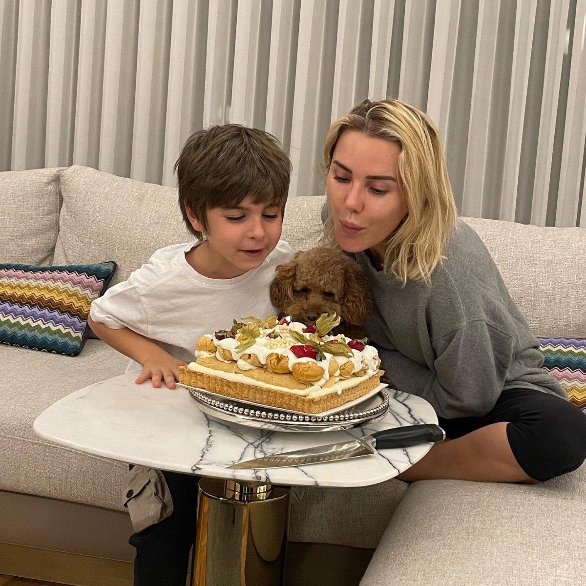 Ece Erken'den doğum günü paylaşımı