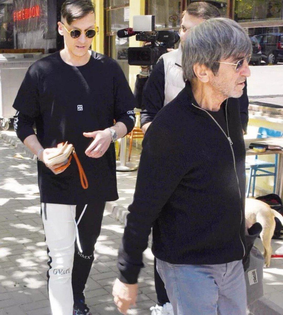 Rıdvan Dilmen'le Mesut Özil buluştu