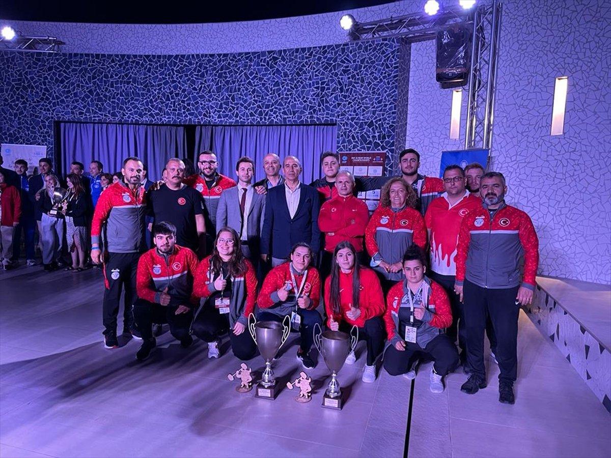 Türkiye, Dünya Gençler Halter Şampiyonası'nda 19 madalya aldı